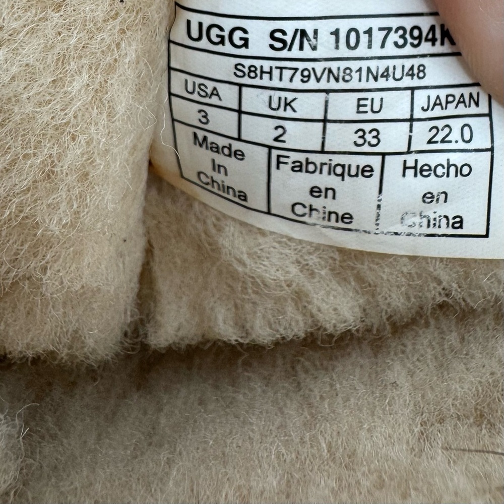 UGG Kids Brown Suede Boots with Pink Soles and Bows - Picture 7 of 7